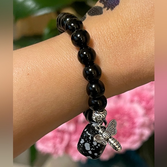 Dragonfly with Natural stone Beads Bracelet 🍃will arrive in jewelry pouch. - Picture 3 of 5